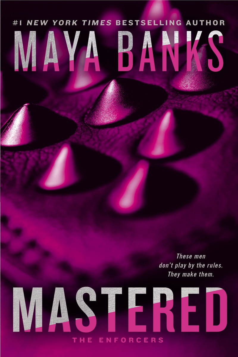 Mastered by Maya Banks Review + Giveaway