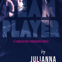 Team Player by Julianna Keyes – Review