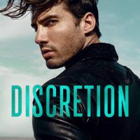Discretion (The Dumonts #1) by Karina Halle – Review