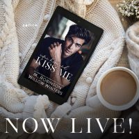 Blog Tour: Come Here and Kiss Me by Willow Winters and M. Robinson